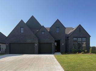 2803 W Tucson Ct, Broken Arrow, OK 74011