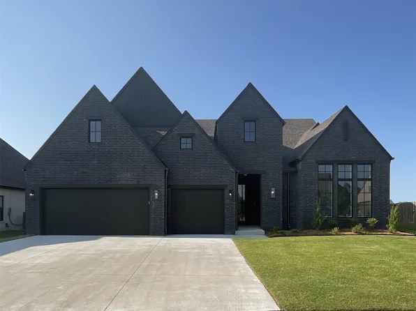 2803 W Tucson Ct, Broken Arrow, OK 74011
