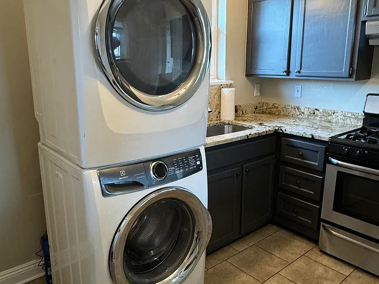 4117 Cadillac St #D — Photo 5