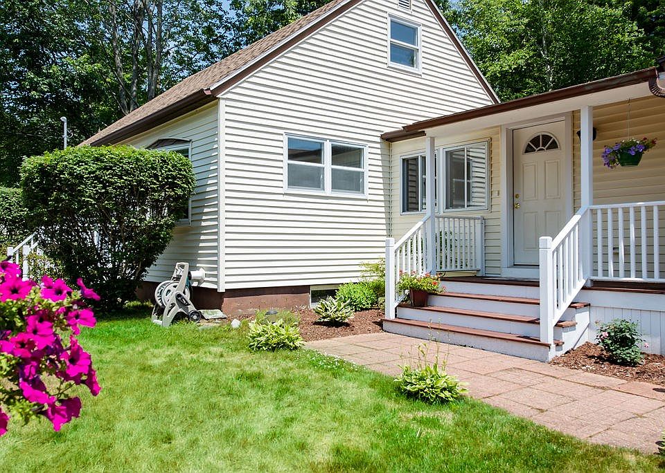 54 Spruce Lane, Dover, NH 03820 Zillow