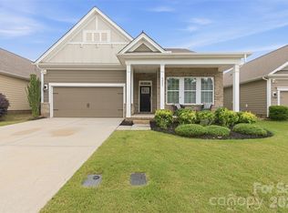5021 Lydney Cir, Waxhaw, NC 28173