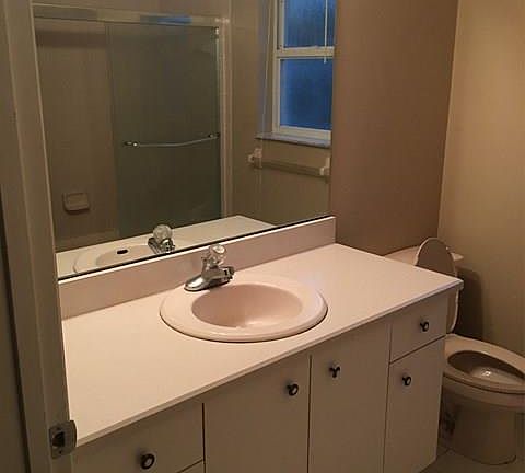 3rd image of 27 Prattwood Ln