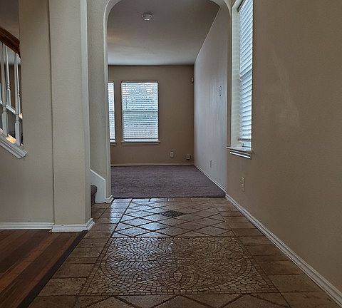 2nd image of 7410 Gambel Oak Dr