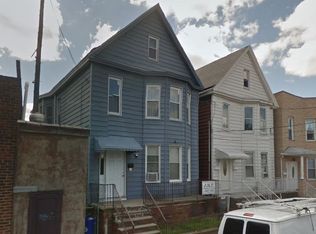 118 W 20th St #2, Bayonne, NJ 07002