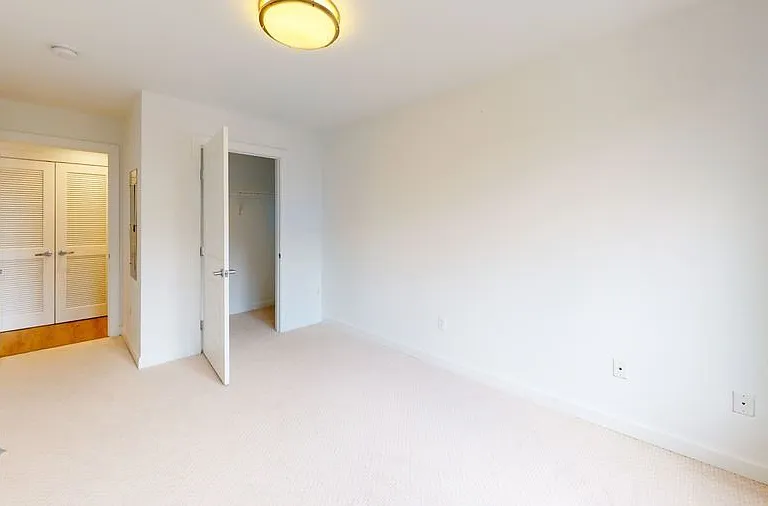 1115 H St NE #303 — Photo 39