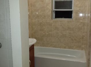 81 E 51st St #4, Brooklyn, NY 11203