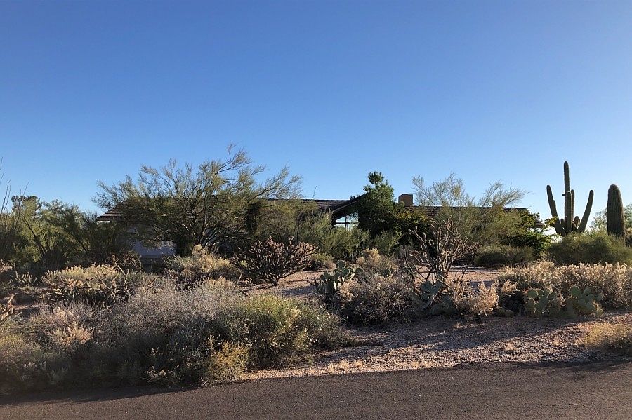 1st image of 8967 E Lazywood Pl