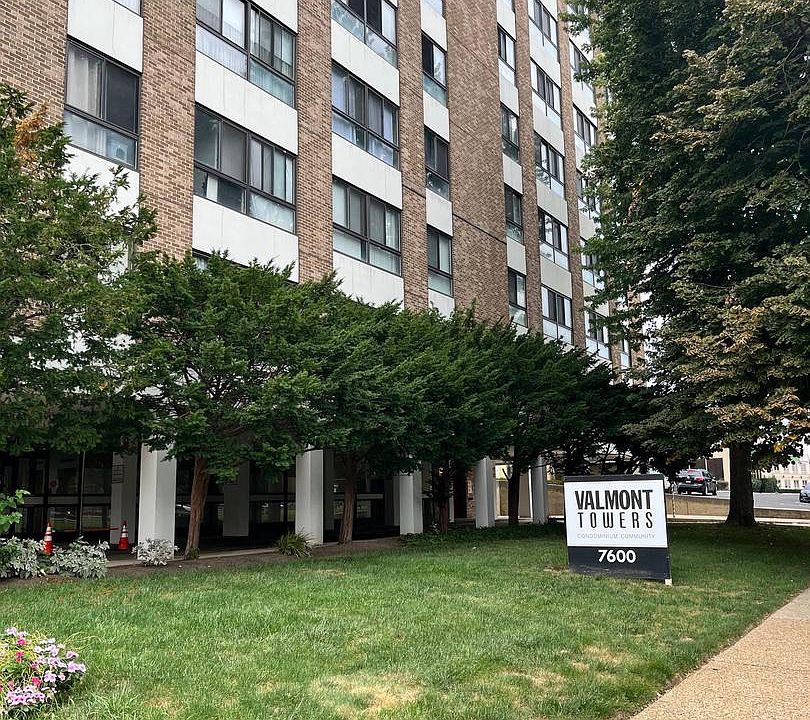 1st image of 7600 E Roosevelt Blvd Unit 212