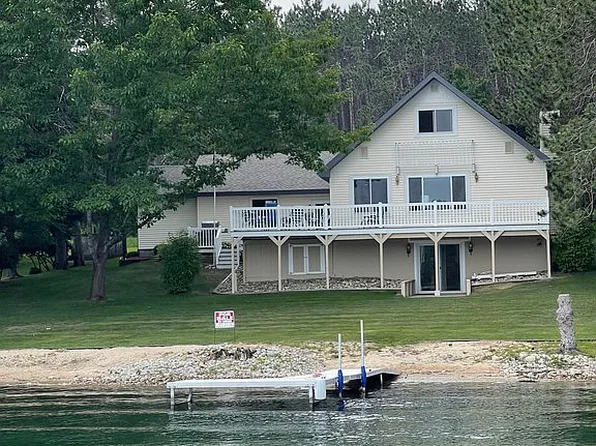 2471 W Dixon Lake Dr, Gaylord, MI 49735