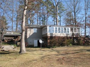 14 Powhatan Ln, Cross Hill, SC 29332