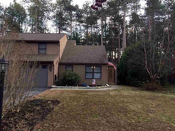 3rd image of 98 Arrow Wood Pl