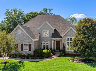 711 Wycliffe Place Ct, Chesterfield, MO 63005