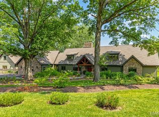 5 Glaizeview Rd, Chesterfield, MO 63017