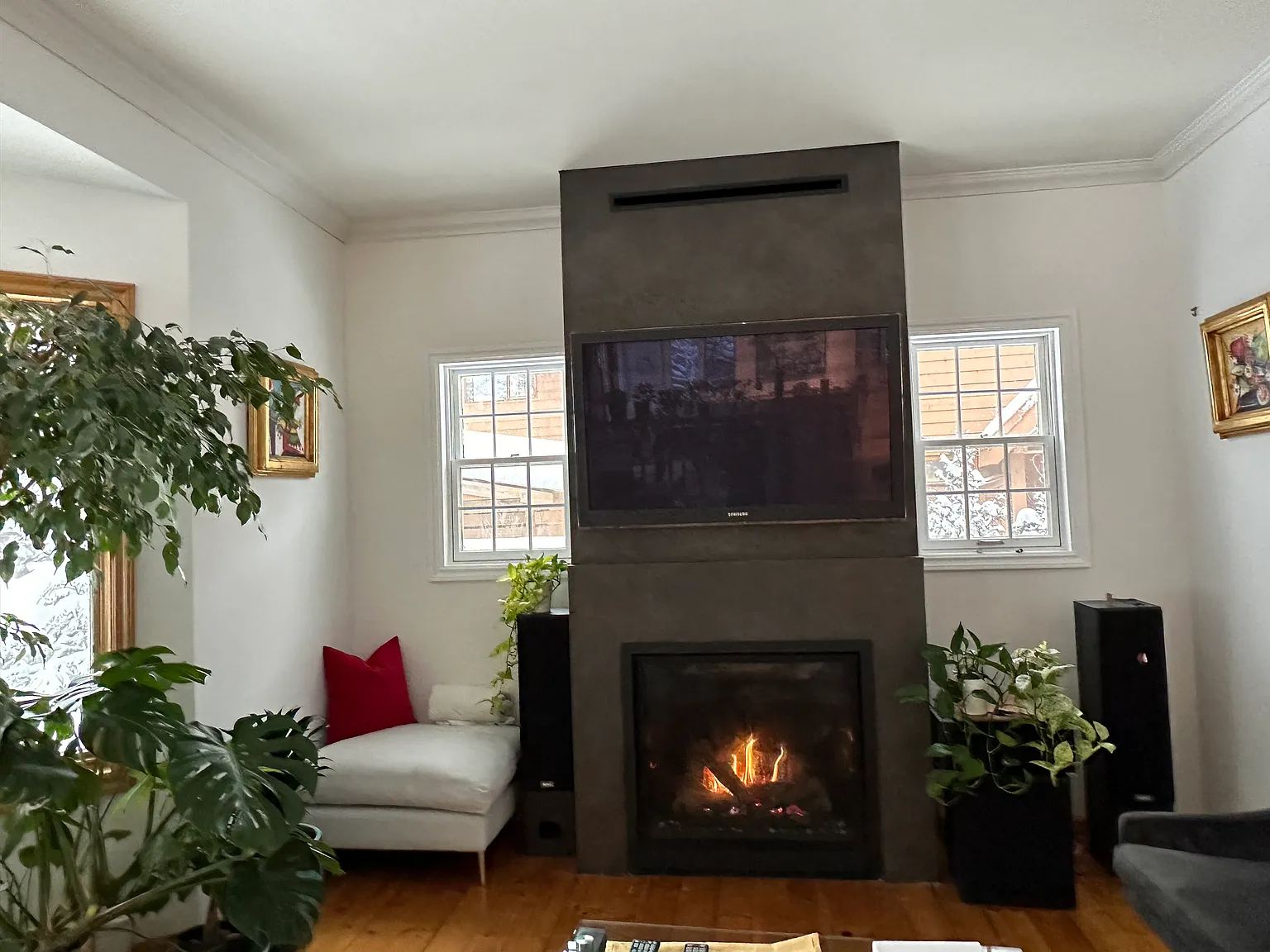 4 Bedroom, 3 Bathroom Whistler Cay Home ? Winter Rental — Photo 2