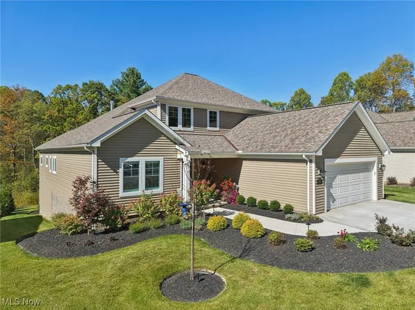 16730 Knolls Way, Chagrin Falls, OH 44023