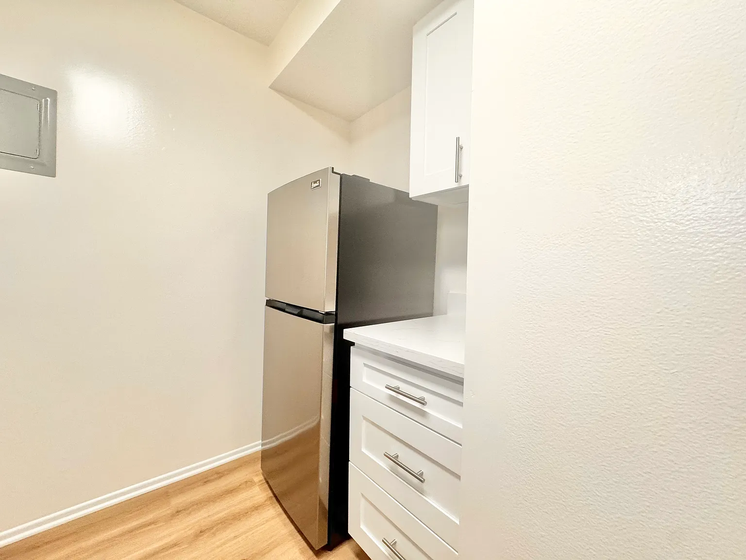 Studio, $1,580 — Photo 4