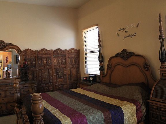 Wood blinds on all windows