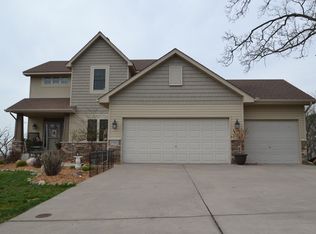 19460 Zumbro Ct NW, Elk River, MN 55330