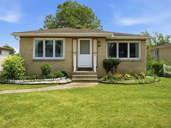 74 Lucy Ln, Cheektowaga, NY 14225