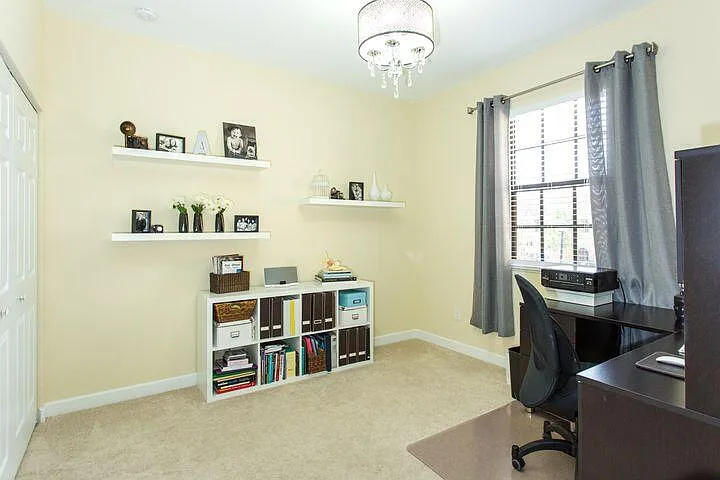 10426 Wellington Parc Dr — Photo 14