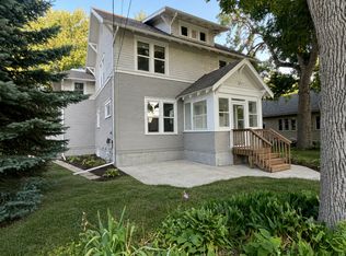 711 Clausen Ave, Albert Lea, MN 56007