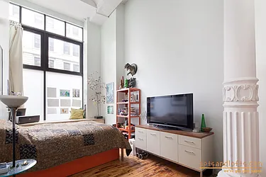 Sold by aptsandlofts.com