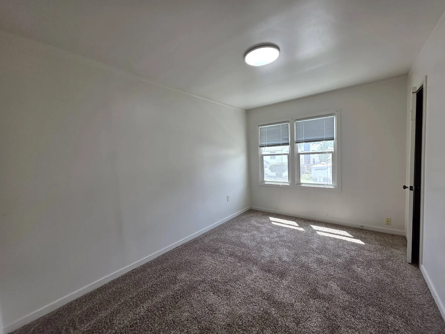 1206 Putnam Street - 1 — Photo 4
