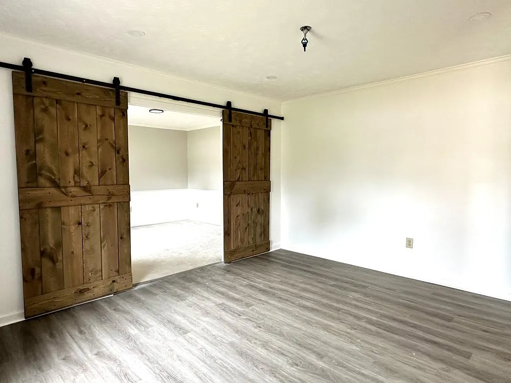 6604 Kodiak Dr — Photo 3
