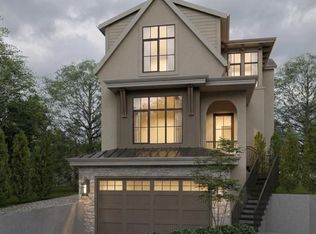421 SE 18th St NW, Calgary, AB T2N2G6