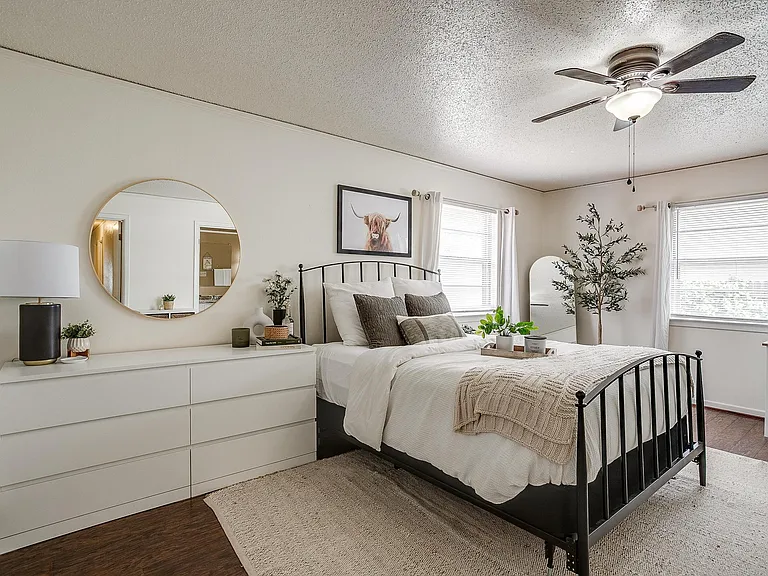 3217 Lubbock Ave #B — Photo 15