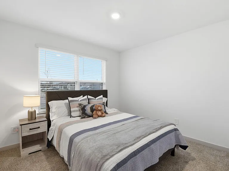 19035 Denstone Cliff Way — Photo 24