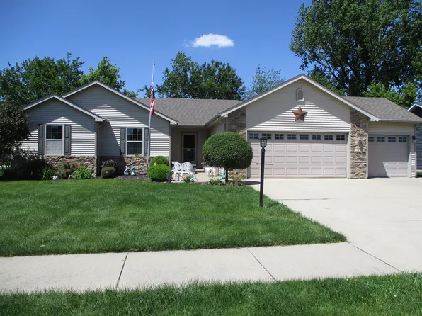 604 19th St SE, Demotte, IN 46310