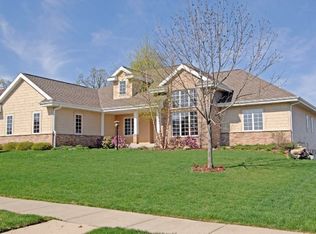 401 Riviera St, Oregon, WI 53575