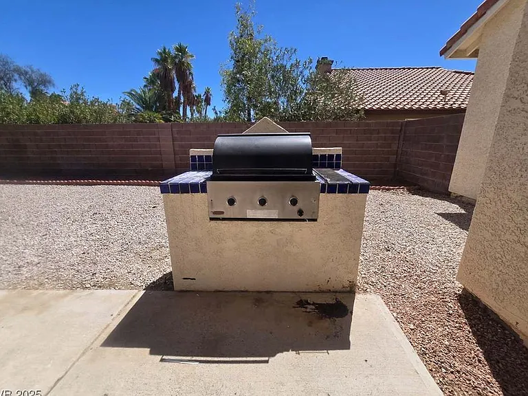 272 Cordero Dr — Photo 4