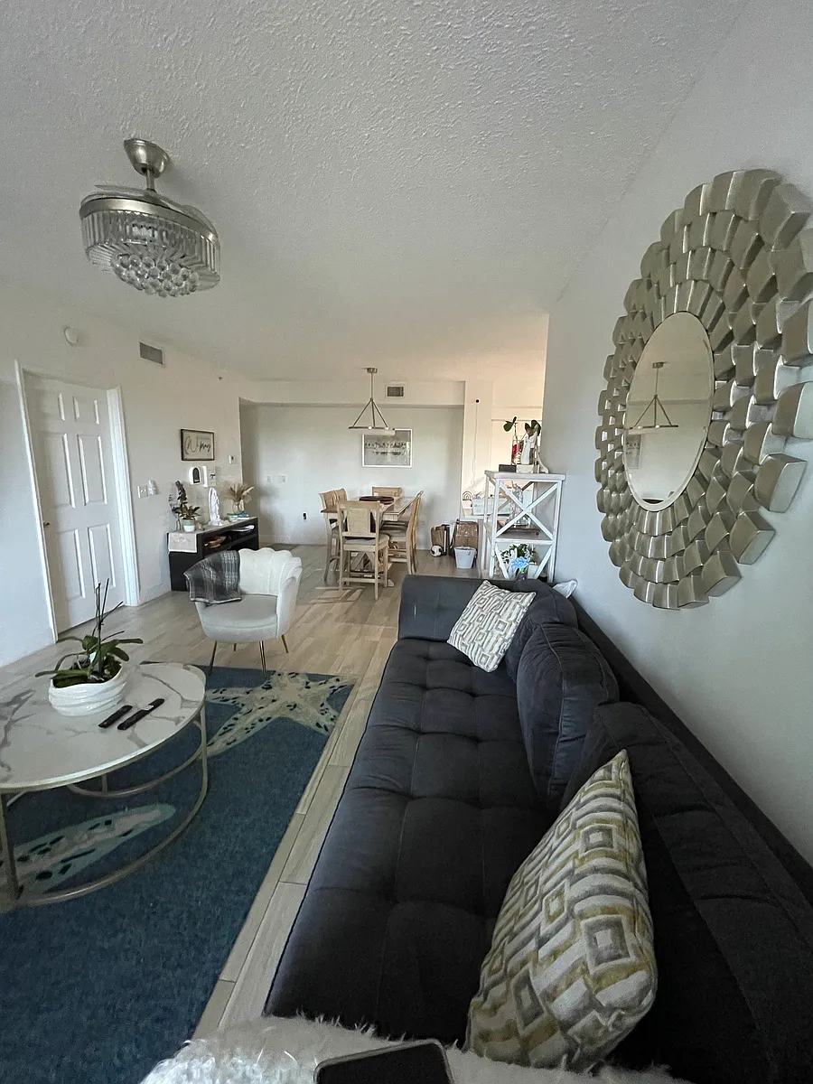 Building Photo - 1105 Reserve Ct #107