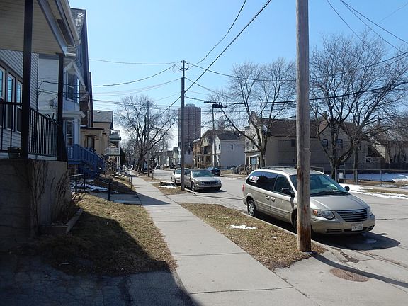 Street view, Arlington Pl