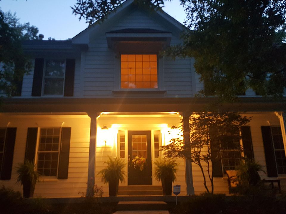 2nd image of 17704 Wilding Place Dr