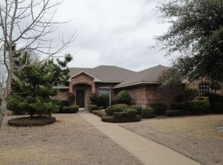 10701 Apache Dr, Woodway, TX 76712