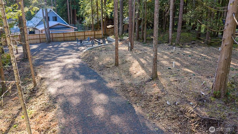 3rd image of 91 N Duckabush Drive W