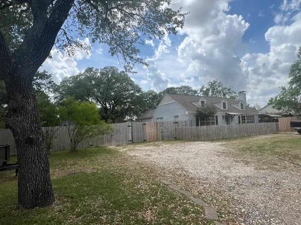 (undisclosed Address), College Station, TX 77840