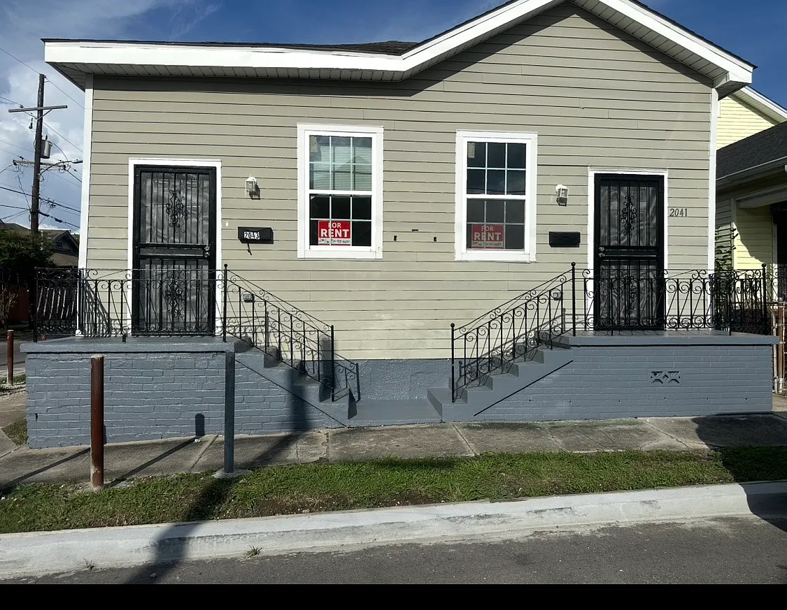 2 bed, 1100 sqft, $1,400 — Photo 1