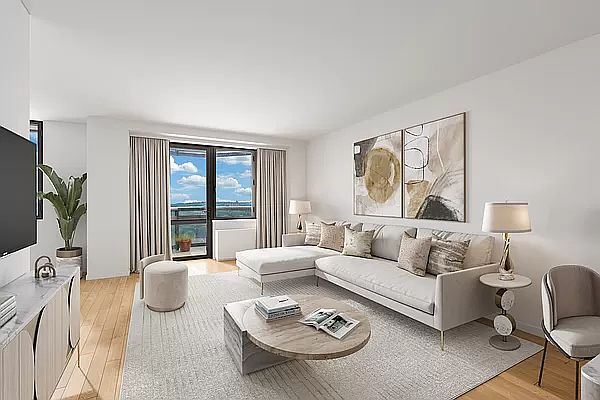 1st image of 112-01 Queens Blvd #25E