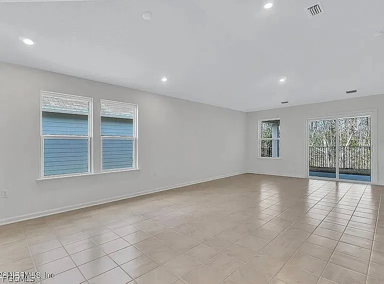 712 Panther Lake Pkwy — Photo 4