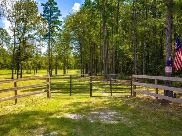 1236 Spencer 1 Rd, Groveton, TX 75845