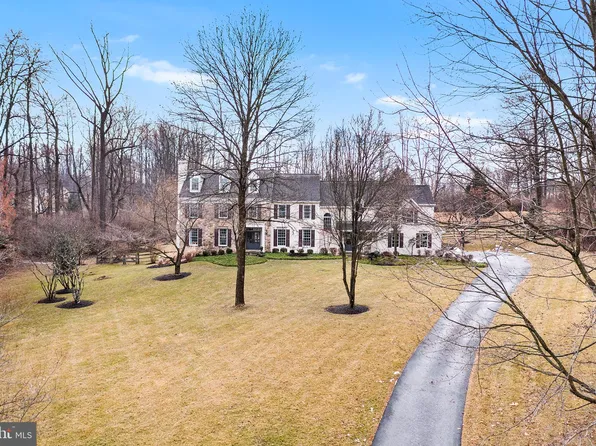 1 Great Woods Ln, Malvern, PA 19355