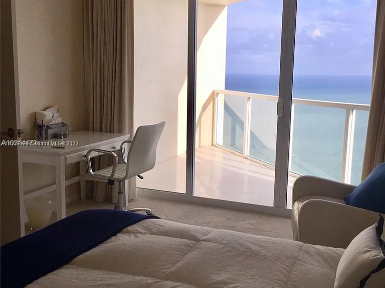 16699 Collins Ave #3301 — Photo 14