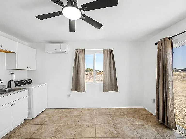 34233 W Sahuaro St — Photo 6