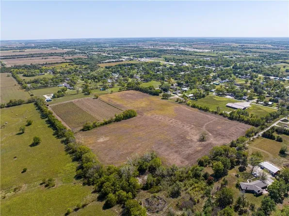 0 N Humphrey St, Iola, KS 66749