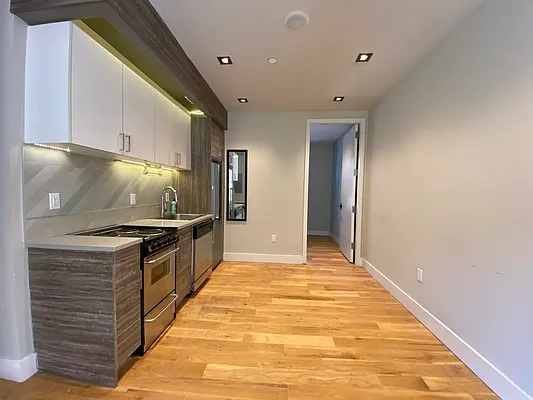 Rented by Simply Brooklyn Realty Inc | media 5