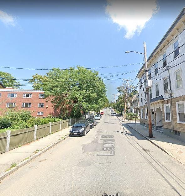 2nd image of 11 Laurel St #13